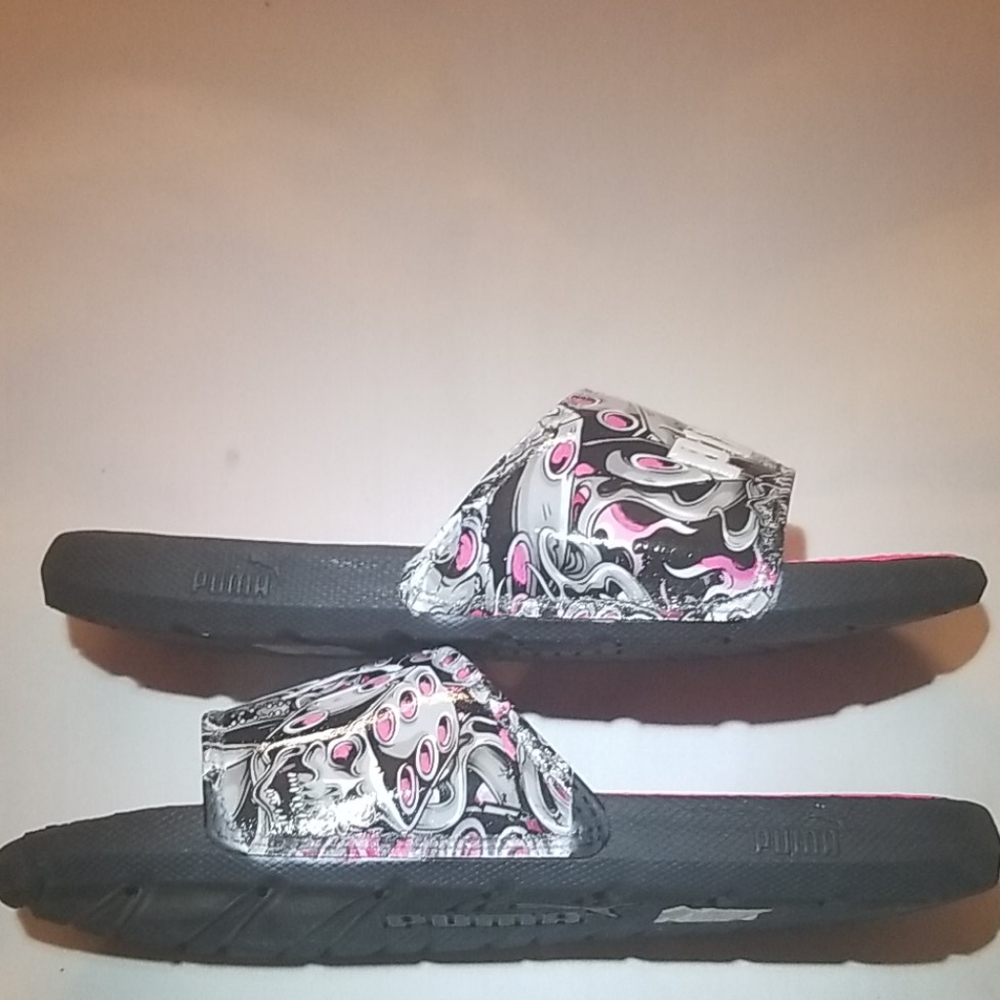 Puma Slides - Picture 2 of 3